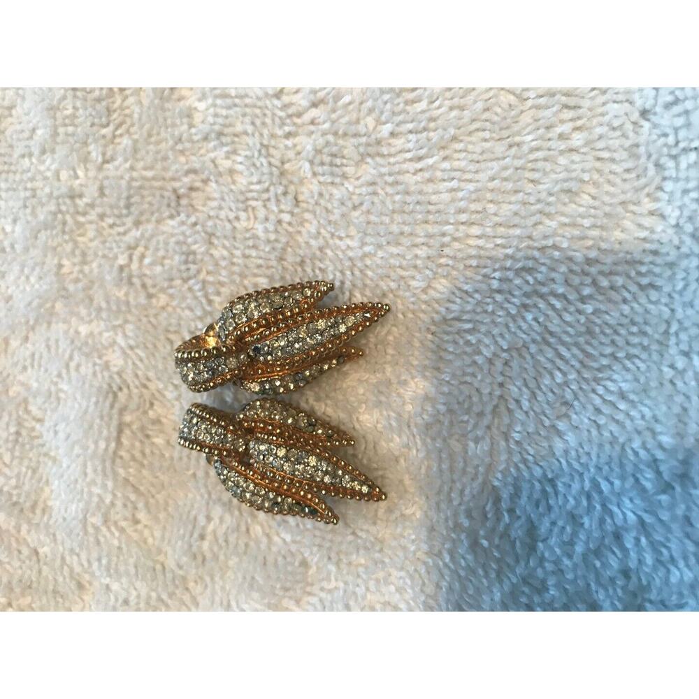 Vintage Cinder clear rhinestone crystal goldtone marked clip earrings 1 inch